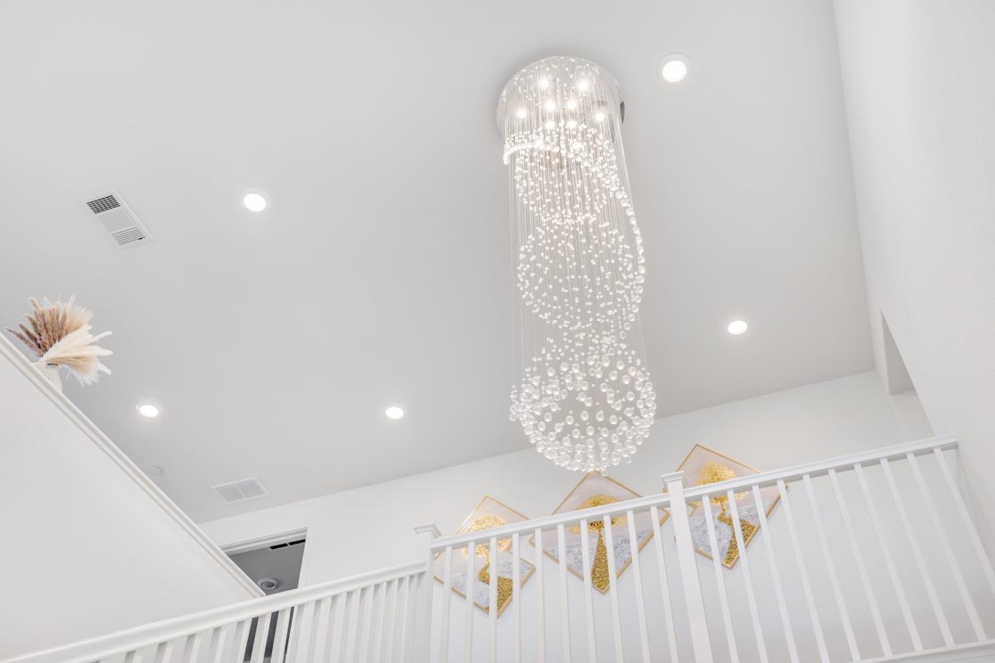 Detail Gallery Image 6 of 59 For 6383 Greymont Dr, Tracy,  CA 95377 - 4 Beds | 3/1 Baths