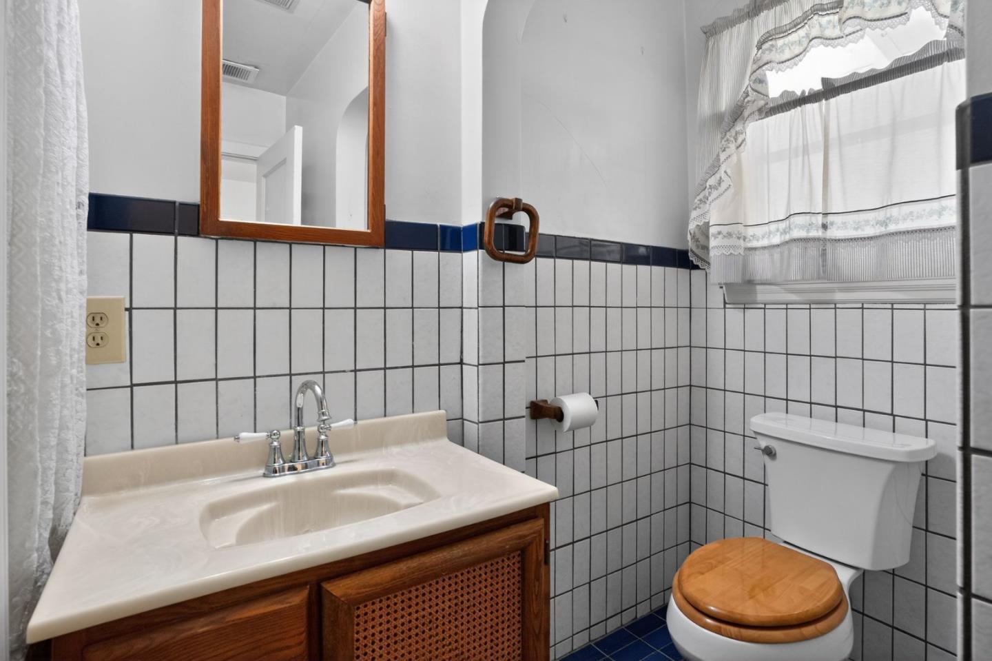 Detail Gallery Image 14 of 25 For 1295 Vernon Ave, San Jose,  CA 95125 - 2 Beds | 1 Baths