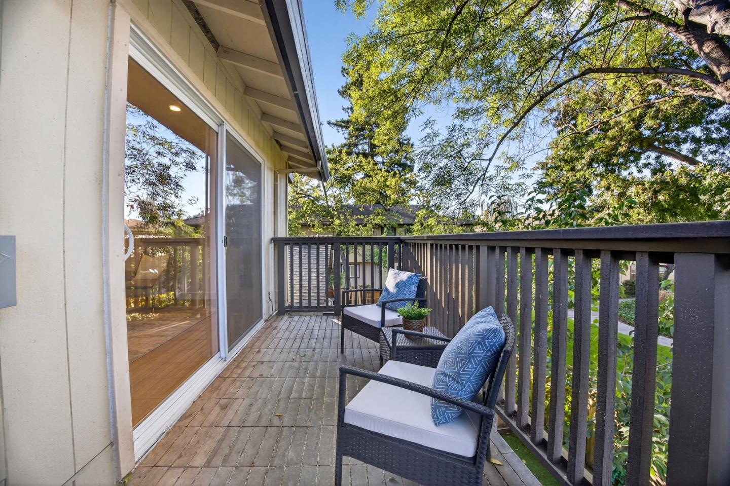 Detail Gallery Image 21 of 30 For 90 Flynn Ave #C,  Mountain View,  CA 94043 - 2 Beds | 1 Baths