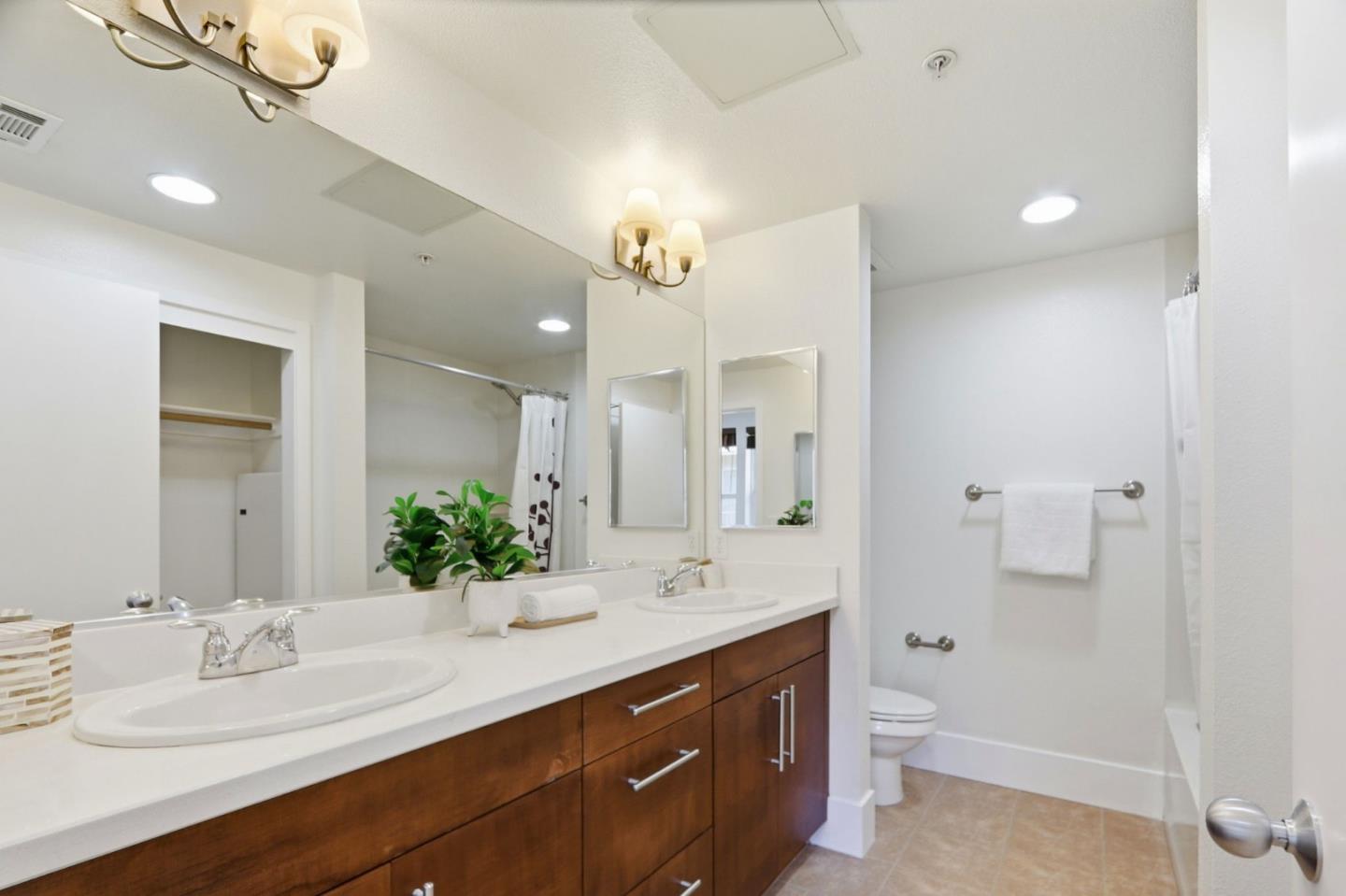 Photo #43: ML82030571 Listing: Photo #43