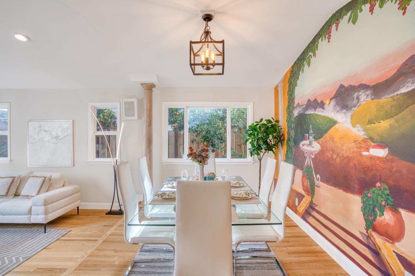 Detail Gallery Image 12 of 47 For 5575 Harwood Rd, San Jose,  CA 95124 - 3 Beds | 2/1 Baths