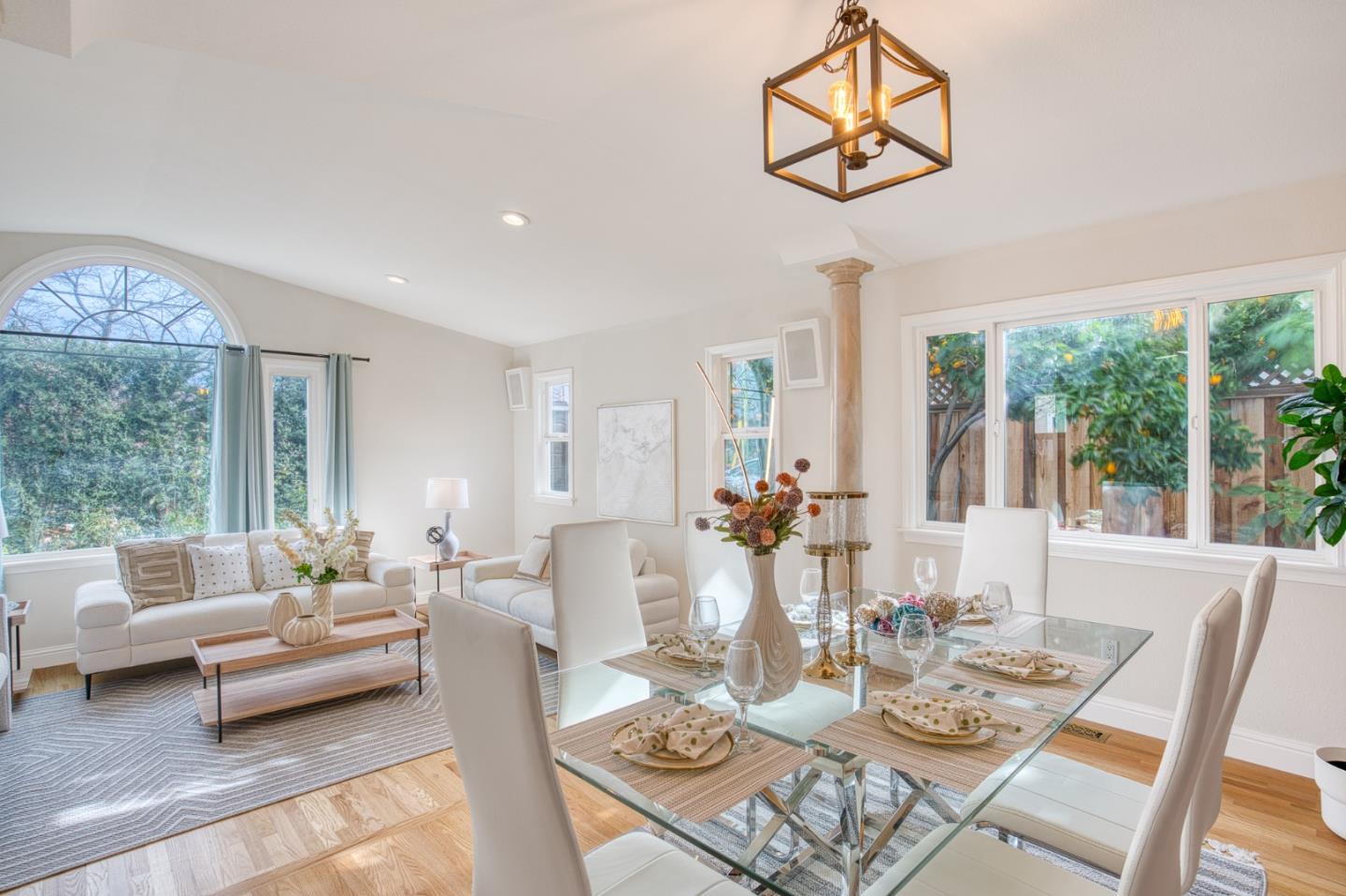 Detail Gallery Image 13 of 47 For 5575 Harwood Rd, San Jose,  CA 95124 - 3 Beds | 2/1 Baths