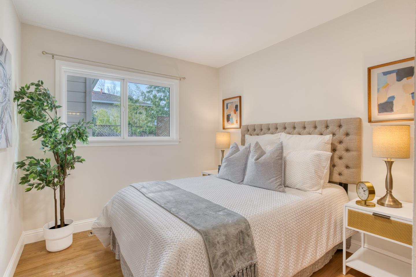 Detail Gallery Image 29 of 47 For 5575 Harwood Rd, San Jose,  CA 95124 - 3 Beds | 2/1 Baths