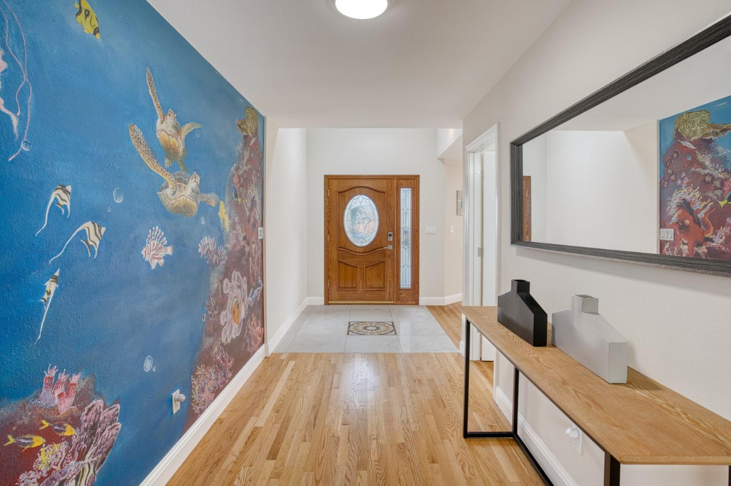 Detail Gallery Image 5 of 47 For 5575 Harwood Rd, San Jose,  CA 95124 - 3 Beds | 2/1 Baths