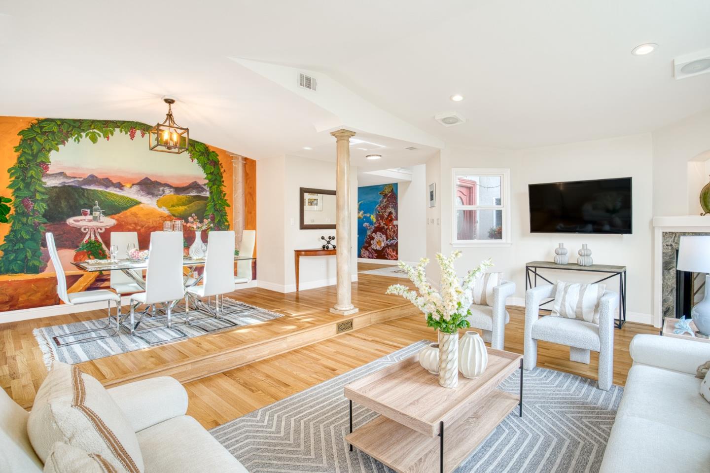 Detail Gallery Image 9 of 47 For 5575 Harwood Rd, San Jose,  CA 95124 - 3 Beds | 2/1 Baths