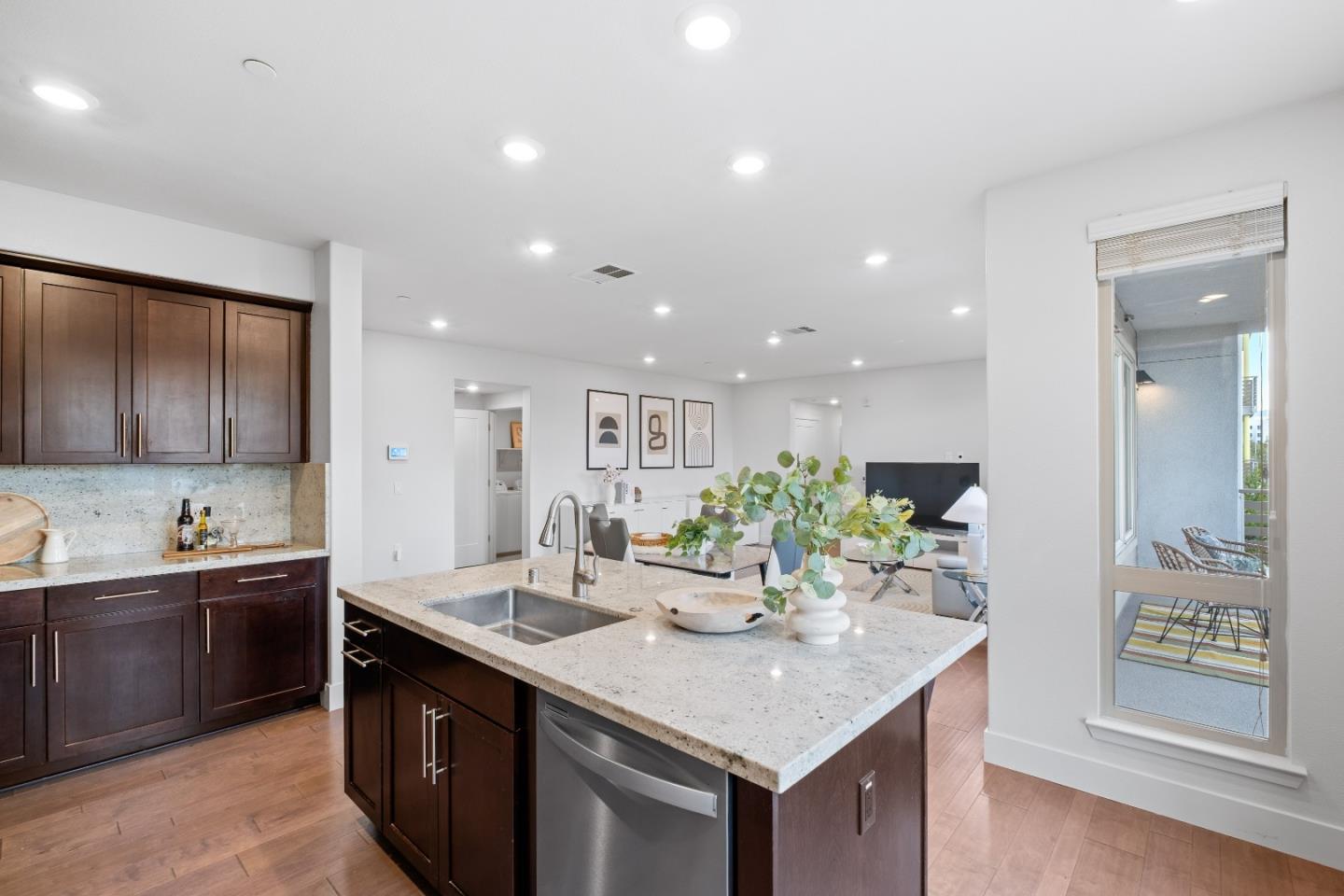 Detail Gallery Image 17 of 50 For 330 Riesling Ave #23,  Milpitas,  CA 95035 - 3 Beds | 2/1 Baths