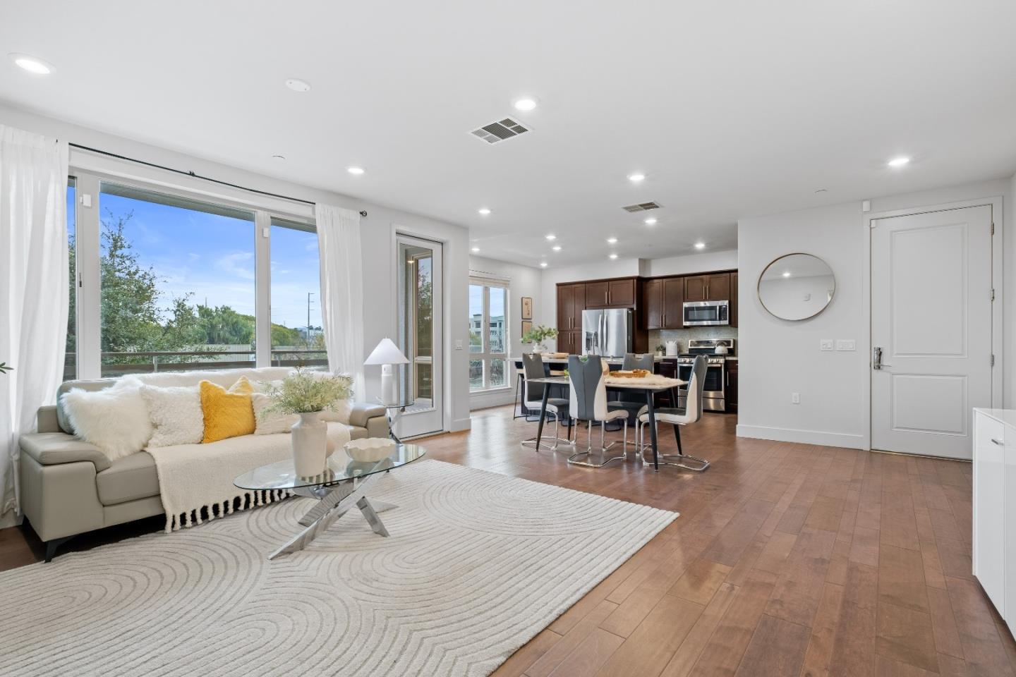 648 Main Street, Milpitas, CA, 95035