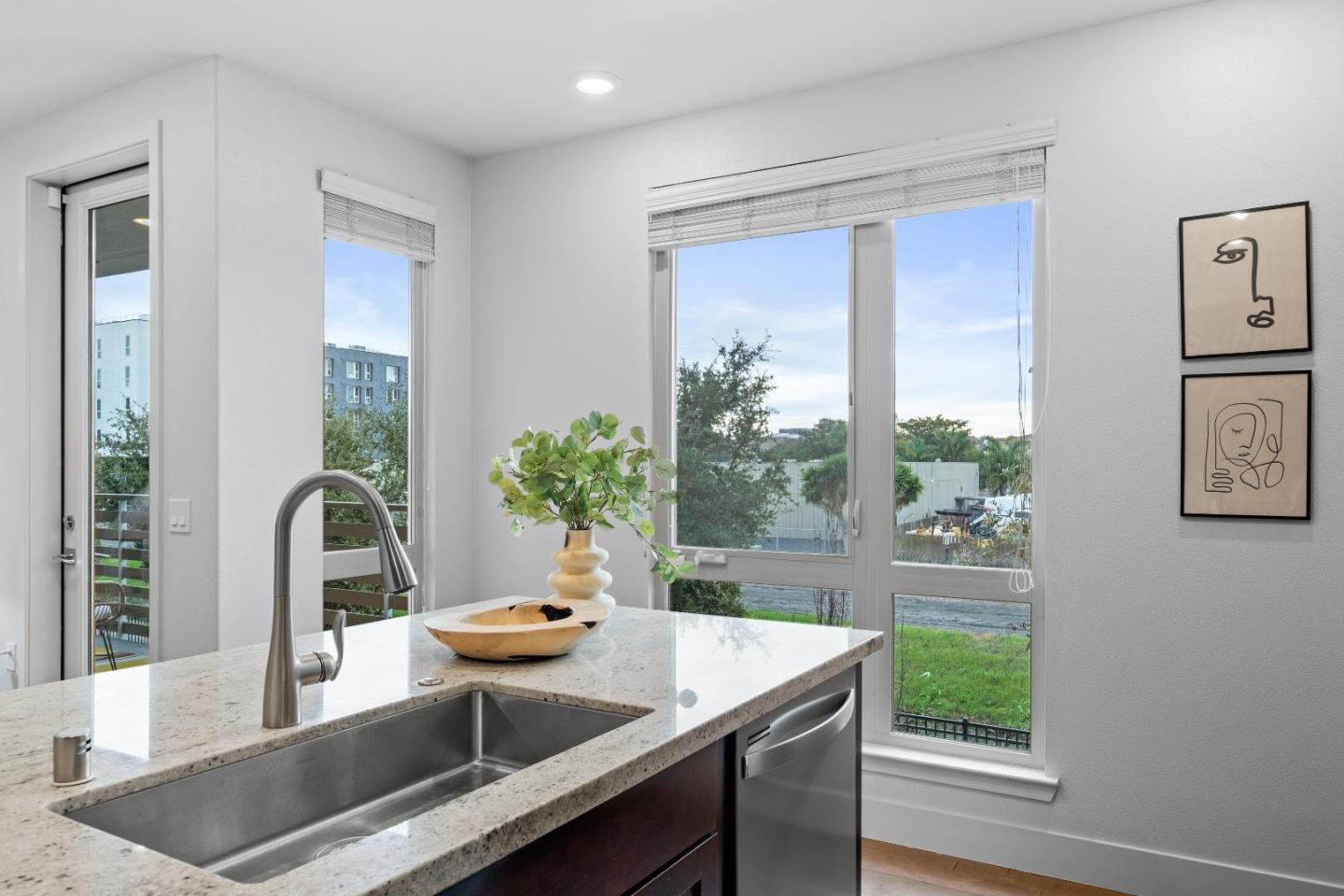 Detail Gallery Image 22 of 50 For 330 Riesling Ave #23,  Milpitas,  CA 95035 - 3 Beds | 2/1 Baths