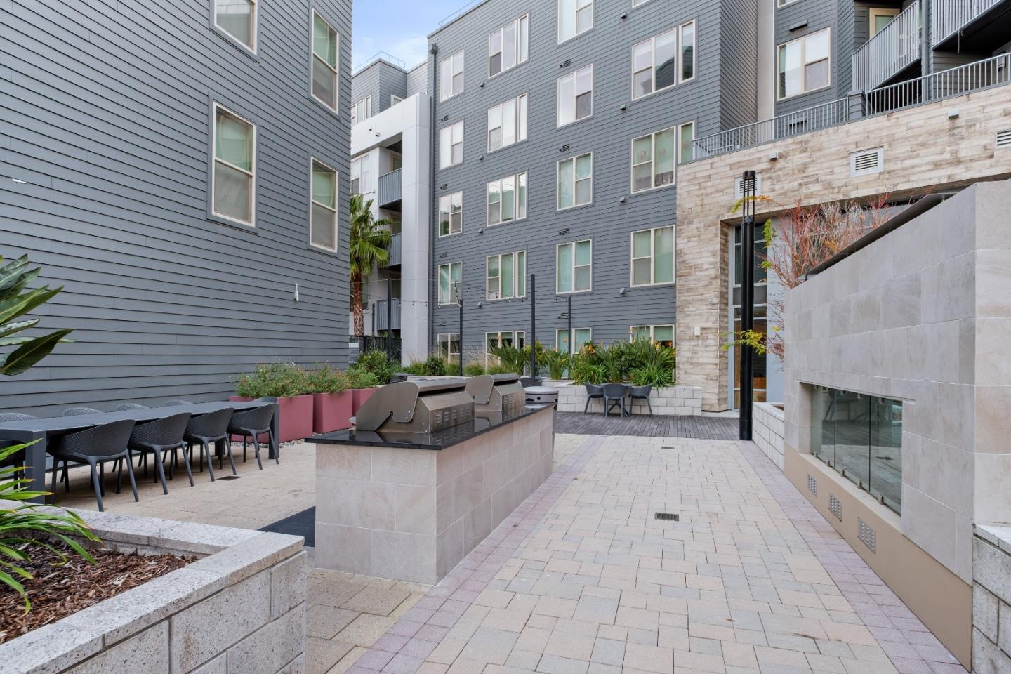 Detail Gallery Image 39 of 50 For 330 Riesling Ave #23,  Milpitas,  CA 95035 - 3 Beds | 2/1 Baths