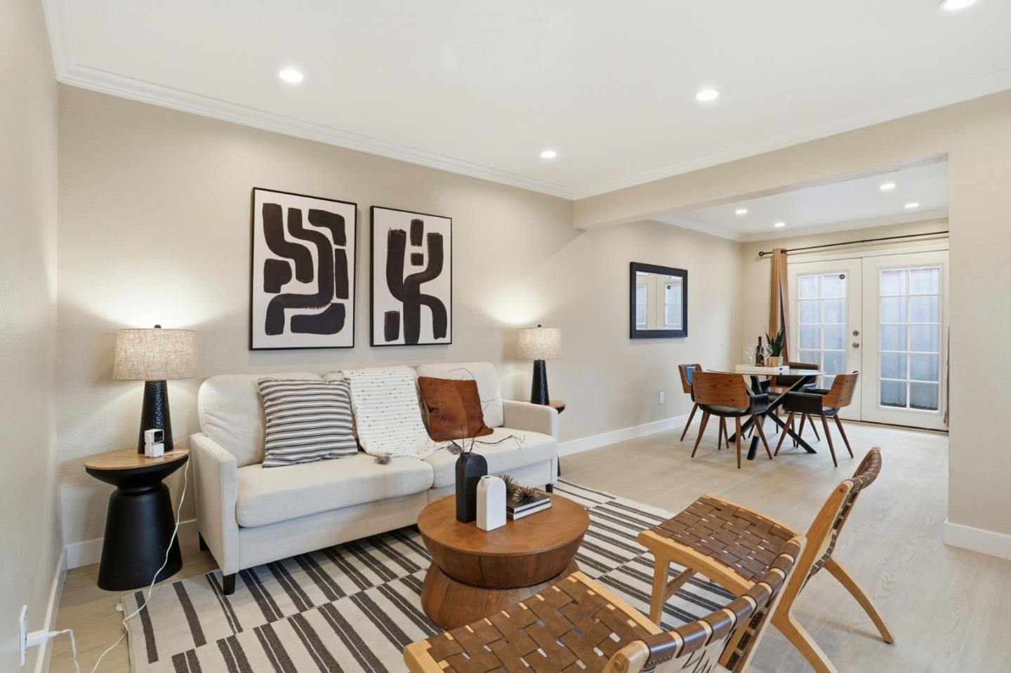 Detail Gallery Image 4 of 6 For 540 Groth Pl, San Jose,  CA 95111 - 4 Beds | 3 Baths