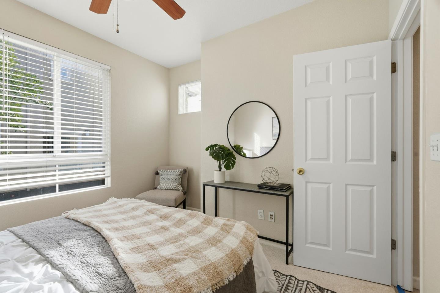 Detail Gallery Image 18 of 39 For 599 Marble Arch Ave, San Jose,  CA 95136 - 3 Beds | 3 Baths