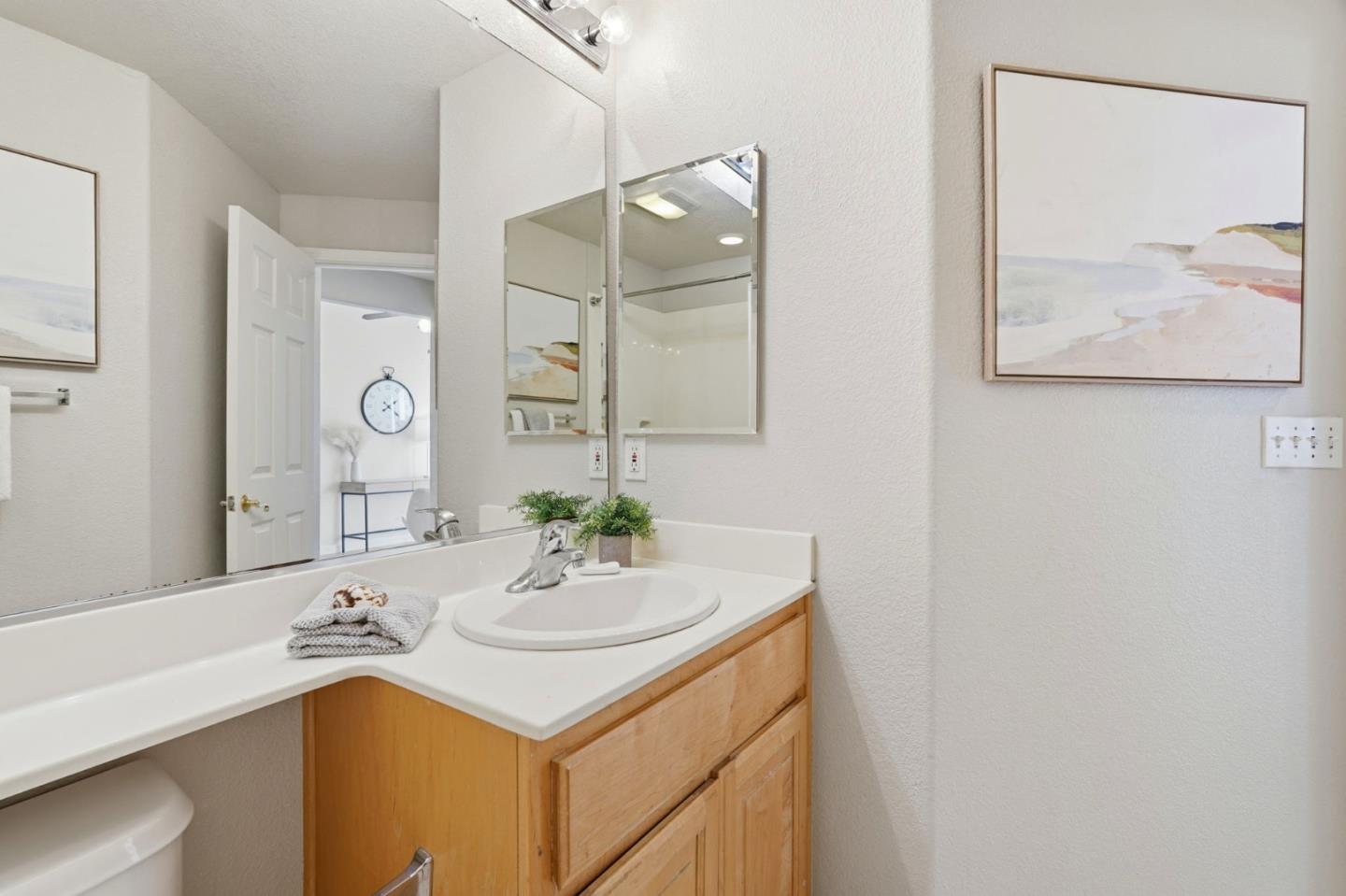 Detail Gallery Image 30 of 39 For 599 Marble Arch Ave, San Jose,  CA 95136 - 3 Beds | 3 Baths