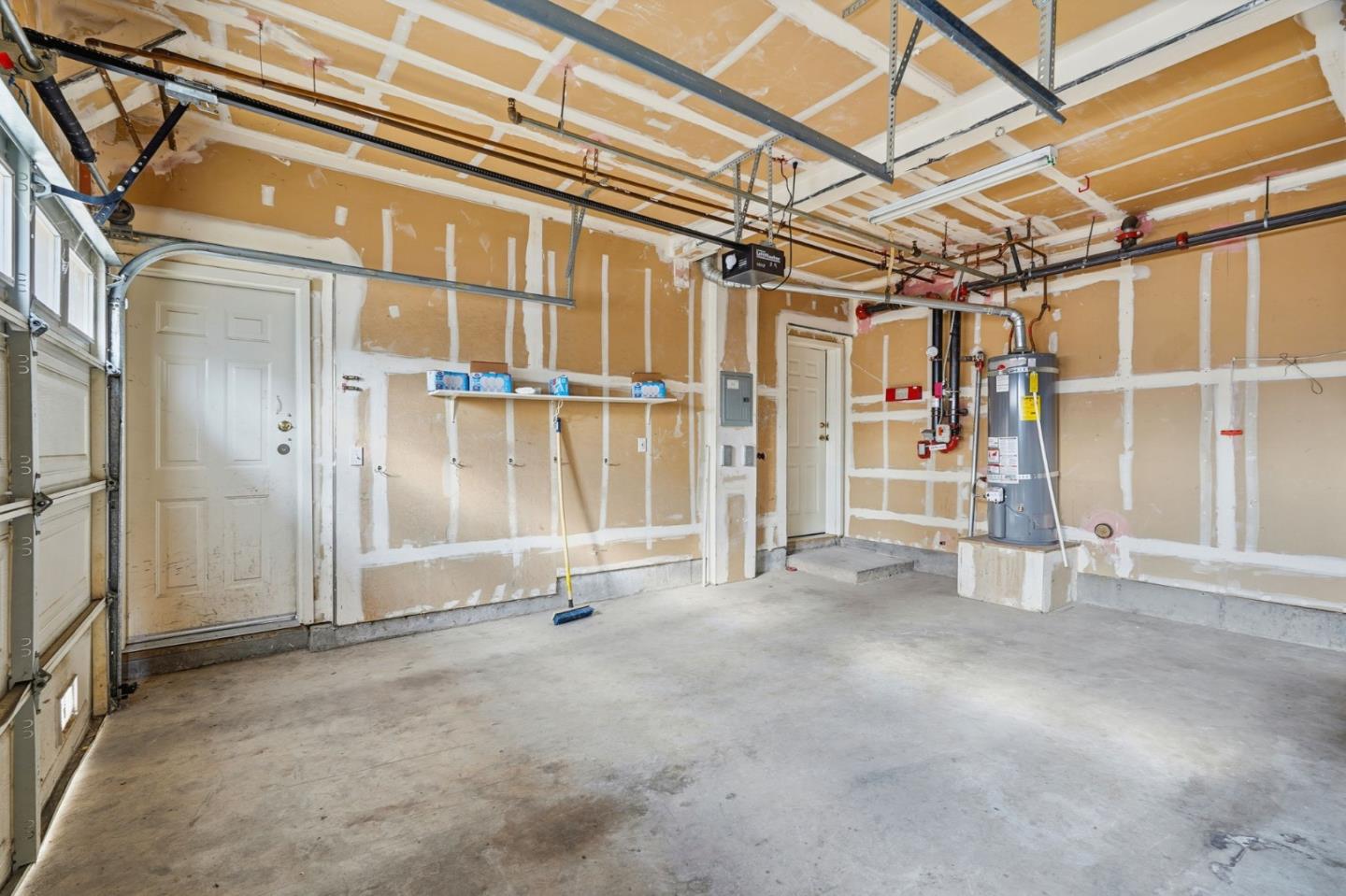 Detail Gallery Image 35 of 39 For 599 Marble Arch Ave, San Jose,  CA 95136 - 3 Beds | 3 Baths