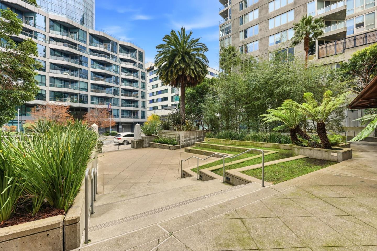 Detail Gallery Image 3 of 38 For 300 Beale St #501,  San Francisco,  CA 94105 - 1 Beds | 1 Baths