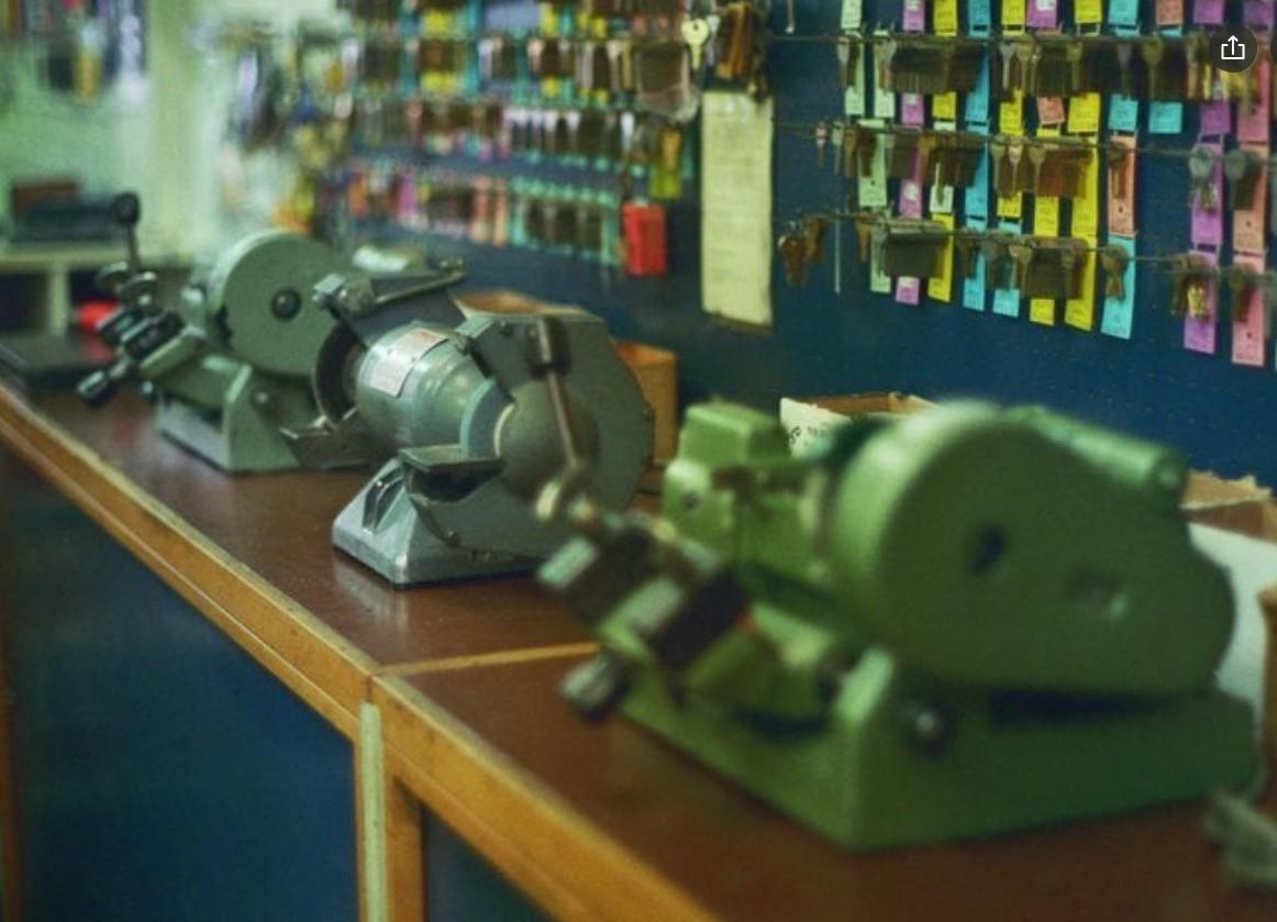 Detail Gallery Image 3 of 9 For 617 7th St, San Francisco,  CA 94103 - – Beds | – Baths