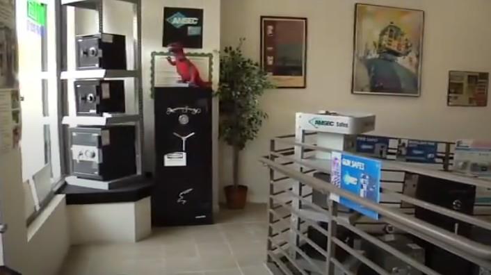 Detail Gallery Image 8 of 9 For 617 7th St, San Francisco,  CA 94103 - – Beds | – Baths