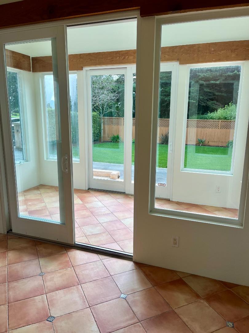 Detail Gallery Image 10 of 49 For 445 Purisima Way, Half Moon Bay,  CA 94019 - 4 Beds | 3 Baths