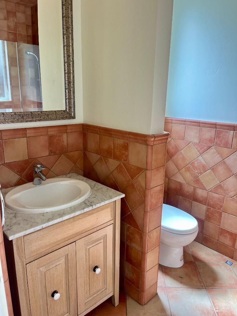 Detail Gallery Image 11 of 49 For 445 Purisima Way, Half Moon Bay,  CA 94019 - 4 Beds | 3 Baths