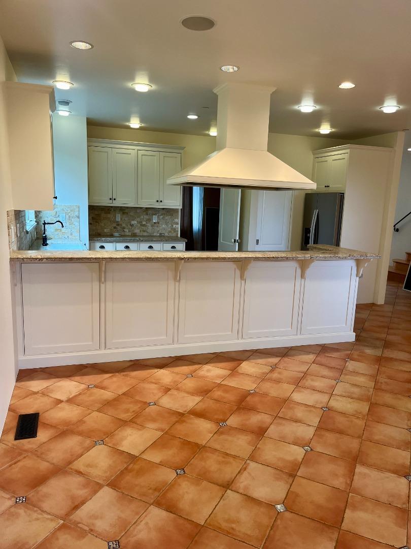 Detail Gallery Image 16 of 49 For 445 Purisima Way, Half Moon Bay,  CA 94019 - 4 Beds | 3 Baths