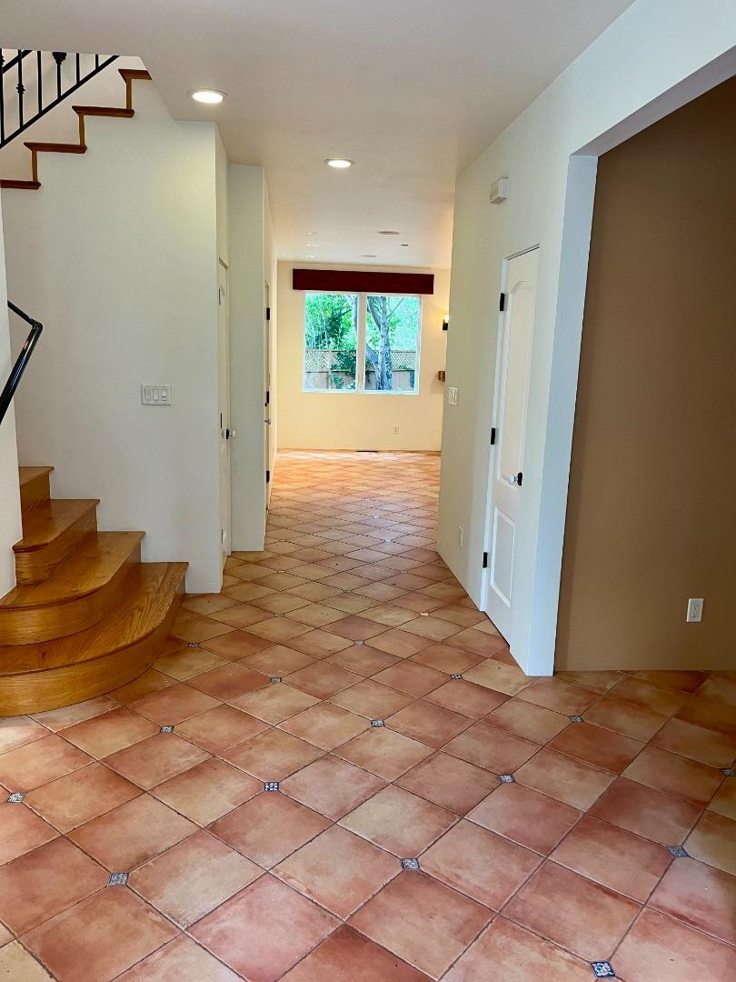 Detail Gallery Image 8 of 49 For 445 Purisima Way, Half Moon Bay,  CA 94019 - 4 Beds | 3 Baths