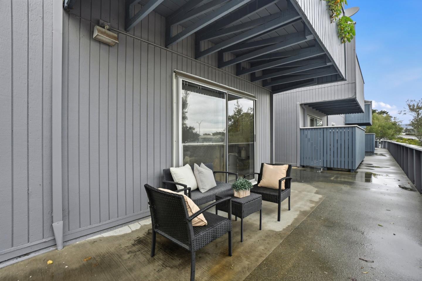 Detail Gallery Image 25 of 32 For 101 Piccadilly Pl #D,  San Bruno,  CA 94066 - 2 Beds | 1 Baths