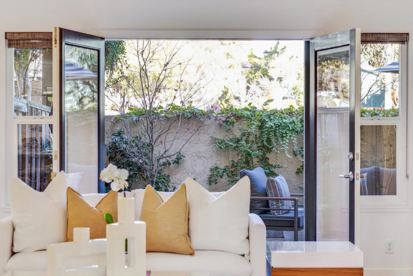 Detail Gallery Image 21 of 31 For 716 Ramona St, Palo Alto,  CA 94301 - 2 Beds | 1 Baths