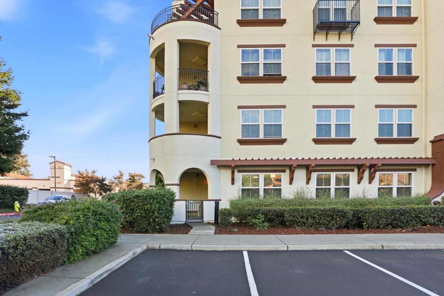 Detail Gallery Image 42 of 57 For 800 S Abel St #100,  Milpitas,  CA 95035 - 3 Beds | 2 Baths