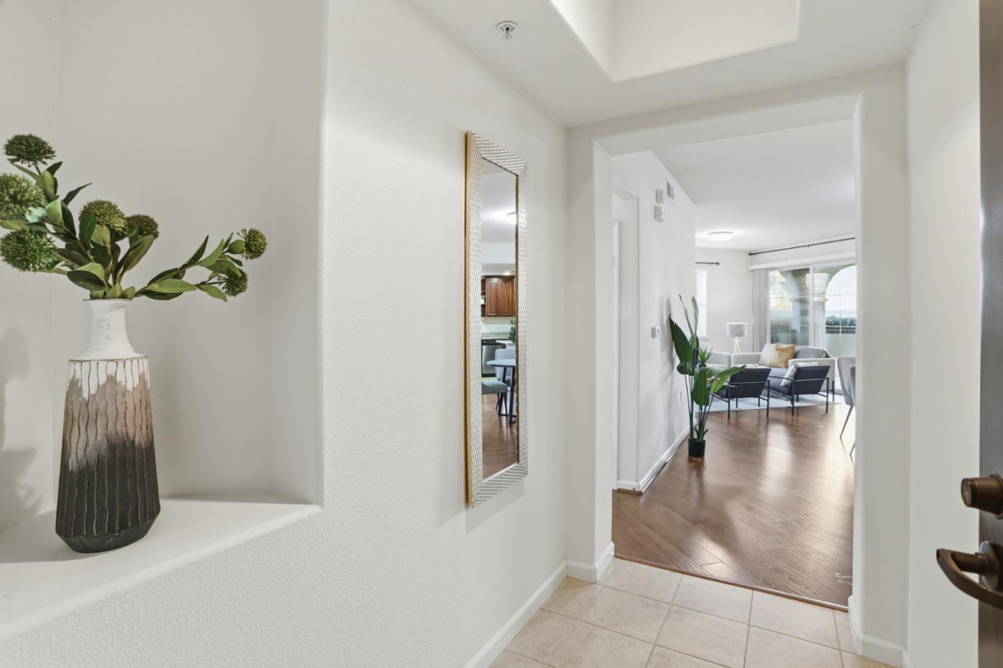 Detail Gallery Image 6 of 57 For 800 S Abel St #100,  Milpitas,  CA 95035 - 3 Beds | 2 Baths