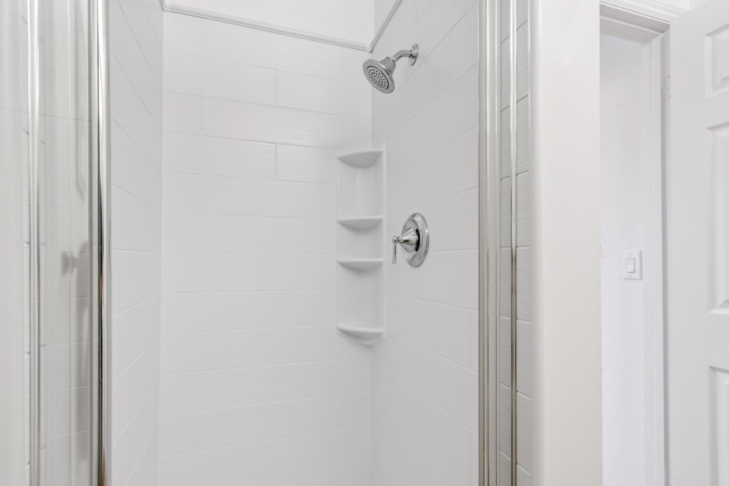 Detail Gallery Image 23 of 47 For 17669 River Run Rd, Salinas,  CA 93908 - 4 Beds | 3 Baths