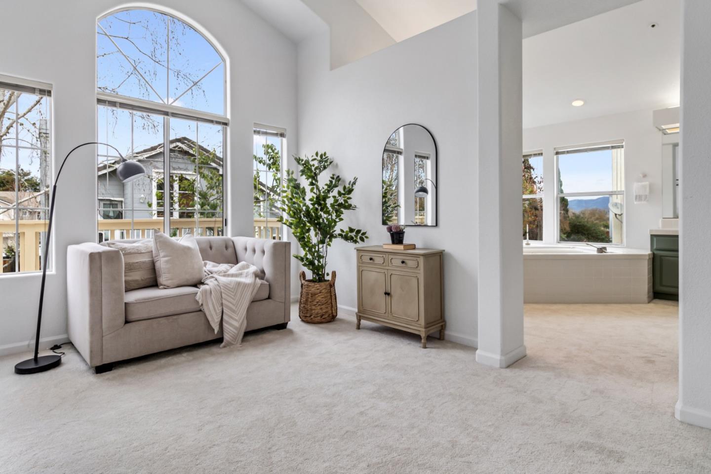 Detail Gallery Image 29 of 47 For 17669 River Run Rd, Salinas,  CA 93908 - 4 Beds | 3 Baths