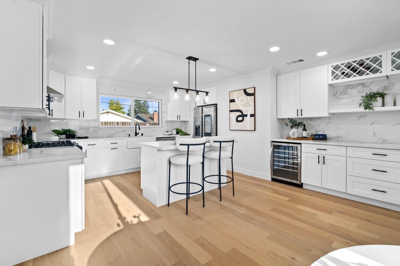 Detail Gallery Image 4 of 14 For 4216 Camden Ave, San Jose,  CA 95124 - 4 Beds | 2 Baths