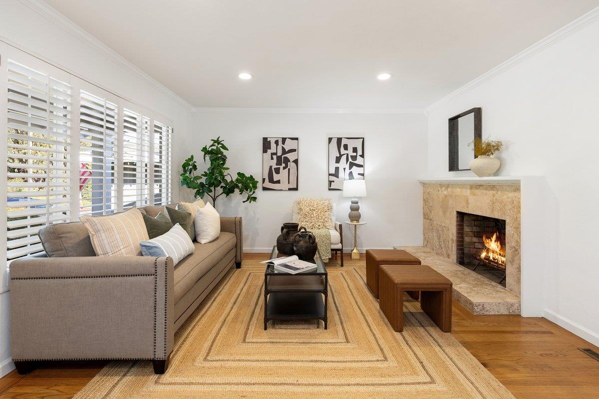 Detail Gallery Image 4 of 28 For 1621 Donner Ave, San Bruno,  CA 94066 - 4 Beds | 2 Baths