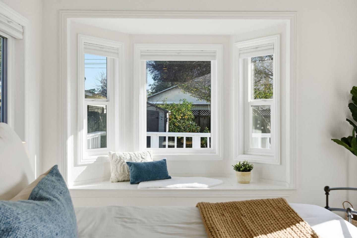 Detail Gallery Image 25 of 42 For 554 Richmond Ave, San Jose,  CA 95128 - 2 Beds | 2 Baths