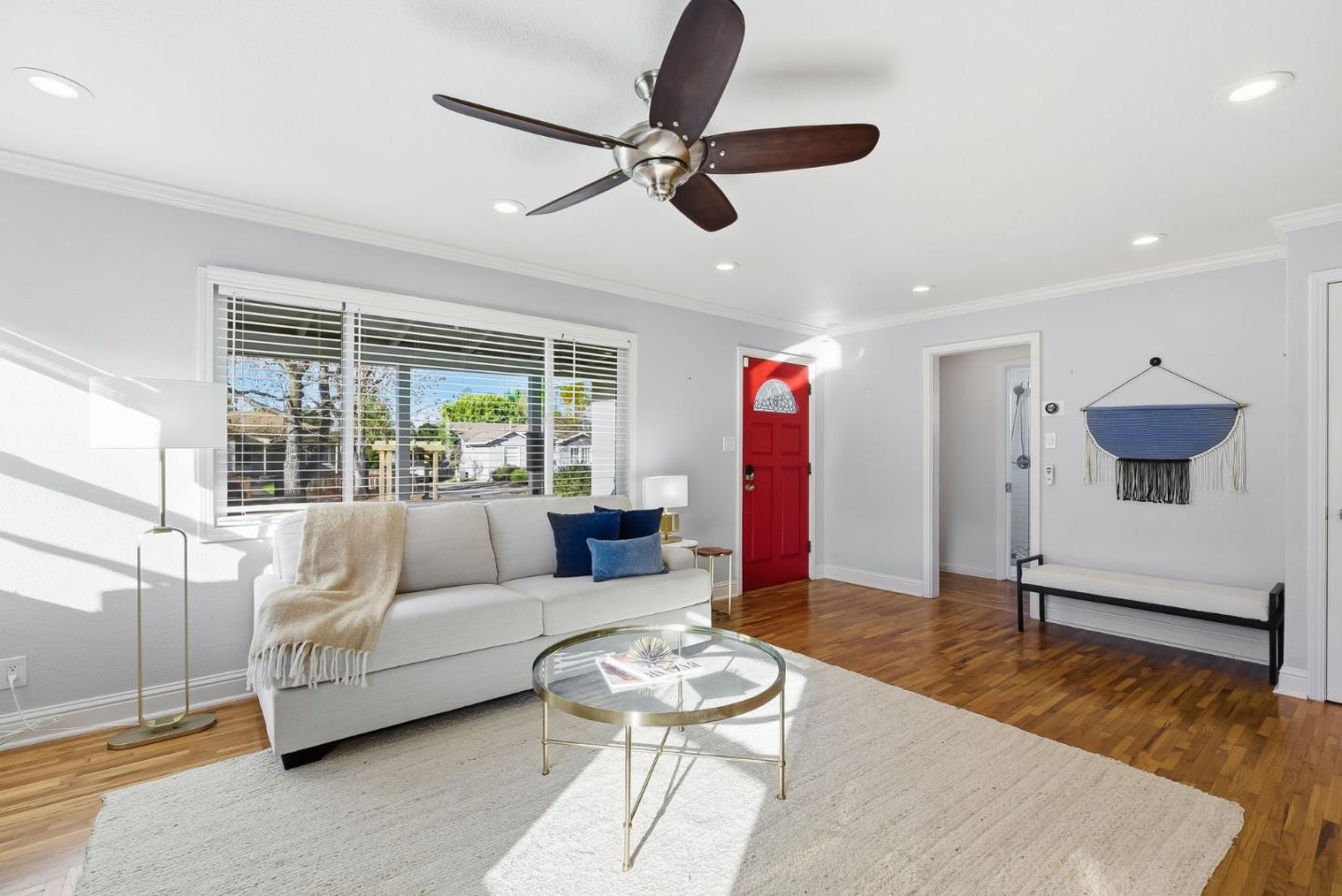 Detail Gallery Image 9 of 42 For 554 Richmond Ave, San Jose,  CA 95128 - 2 Beds | 2 Baths