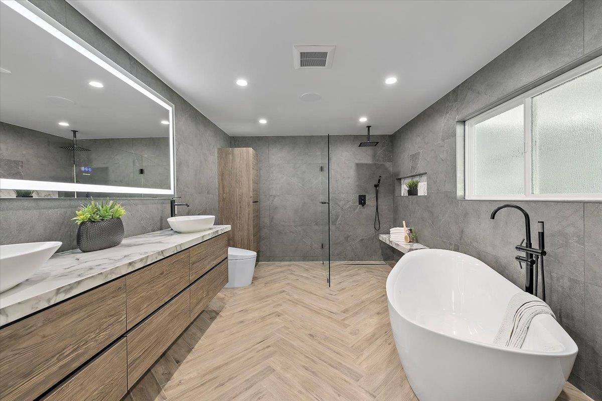 Detail Gallery Image 26 of 41 For 282 Bayview Ave, San Jose,  CA 95127 - 4 Beds | 3 Baths