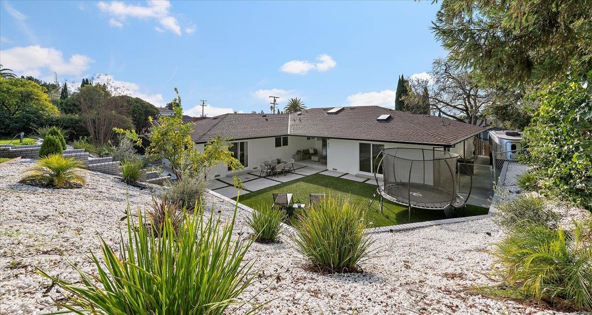 Detail Gallery Image 33 of 41 For 282 Bayview Ave, San Jose,  CA 95127 - 4 Beds | 3 Baths