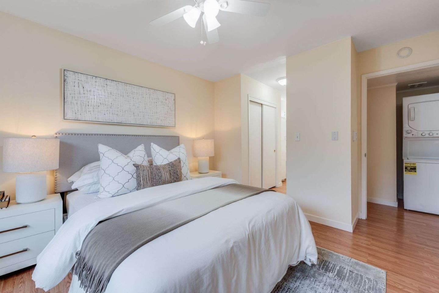 Detail Gallery Image 16 of 36 For 718 Millich Dr #B,  Campbell,  CA 95008 - 2 Beds | 2 Baths