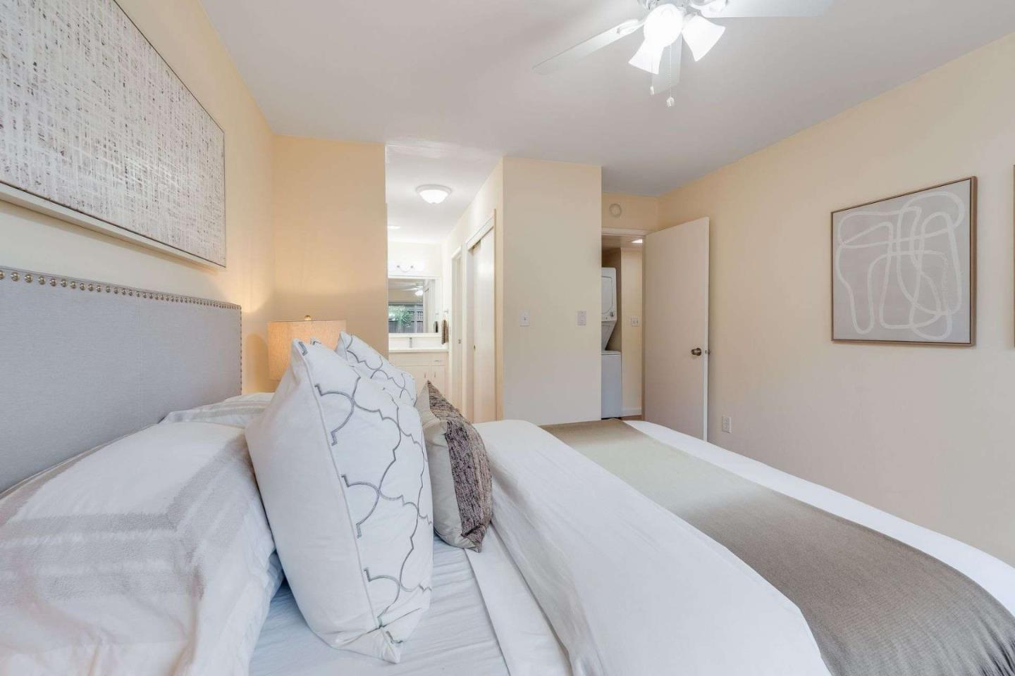 Detail Gallery Image 17 of 36 For 718 Millich Dr #B,  Campbell,  CA 95008 - 2 Beds | 2 Baths