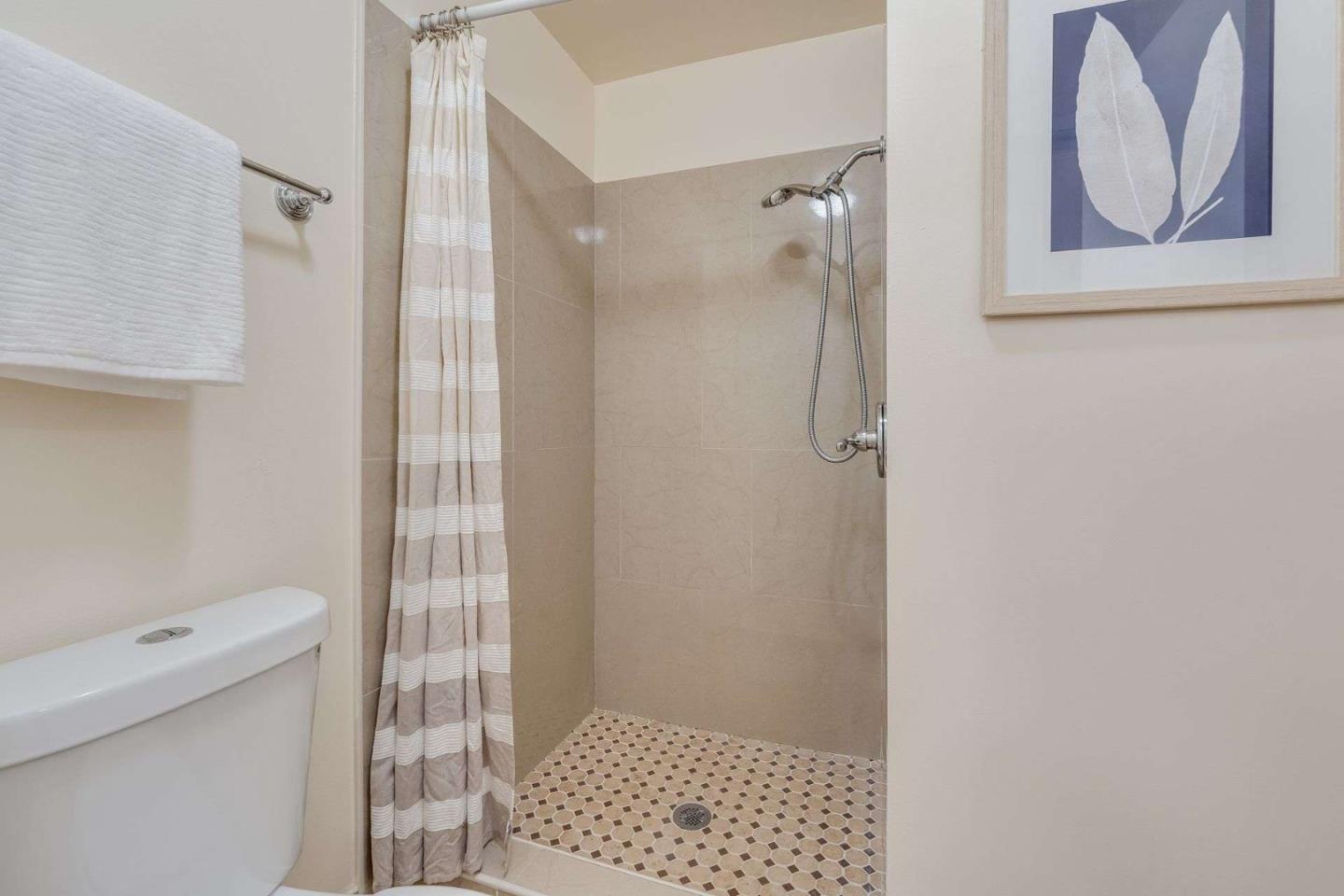 Detail Gallery Image 20 of 36 For 718 Millich Dr #B,  Campbell,  CA 95008 - 2 Beds | 2 Baths