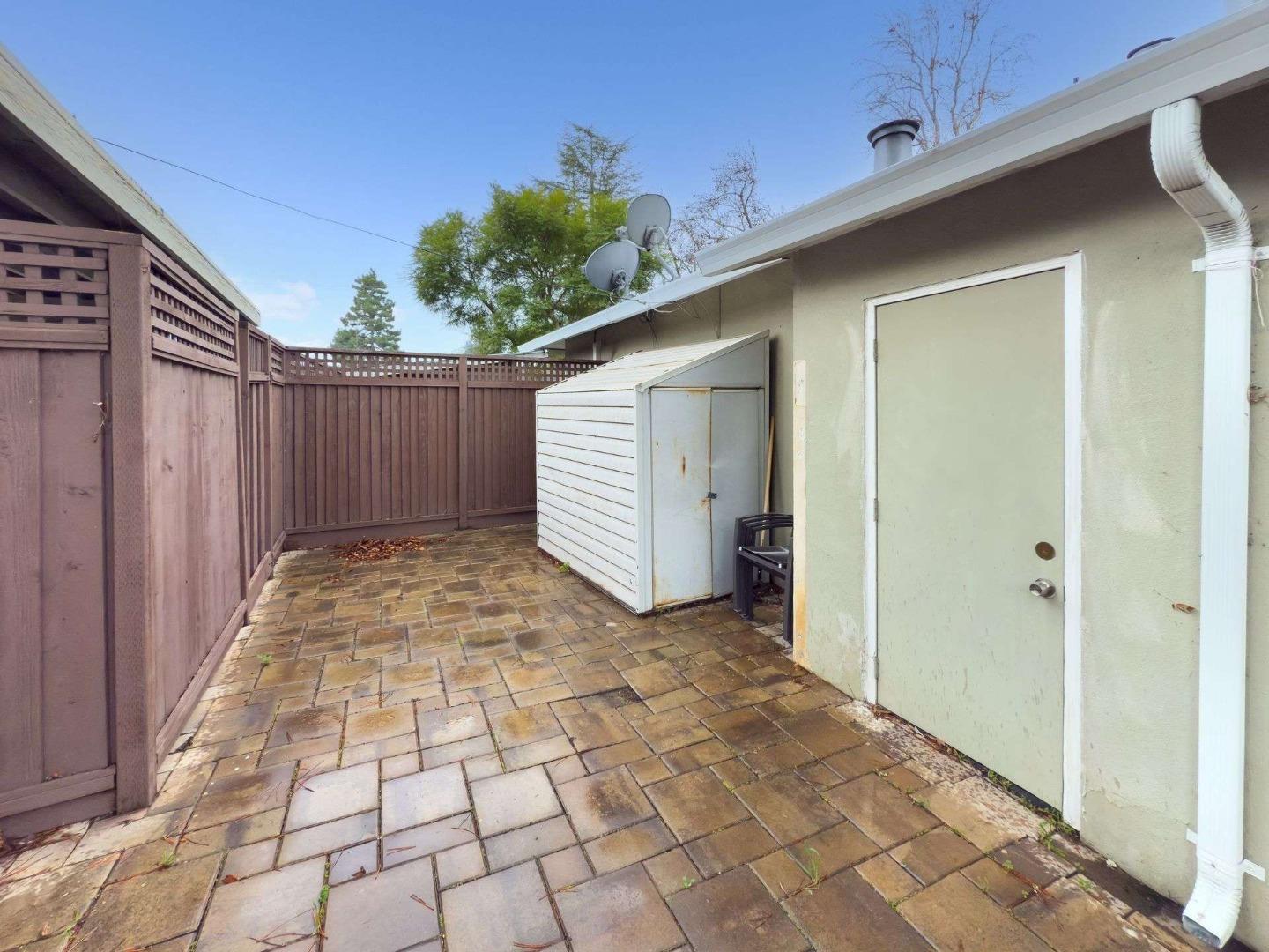 Detail Gallery Image 31 of 36 For 718 Millich Dr #B,  Campbell,  CA 95008 - 2 Beds | 2 Baths