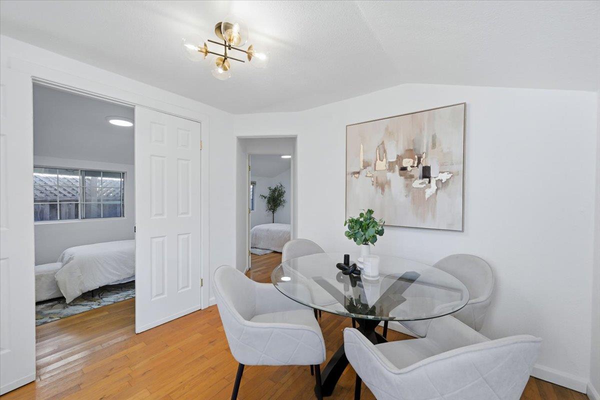 Detail Gallery Image 6 of 27 For 354 Irving Ave, San Jose,  CA 95128 - 4 Beds | 2 Baths