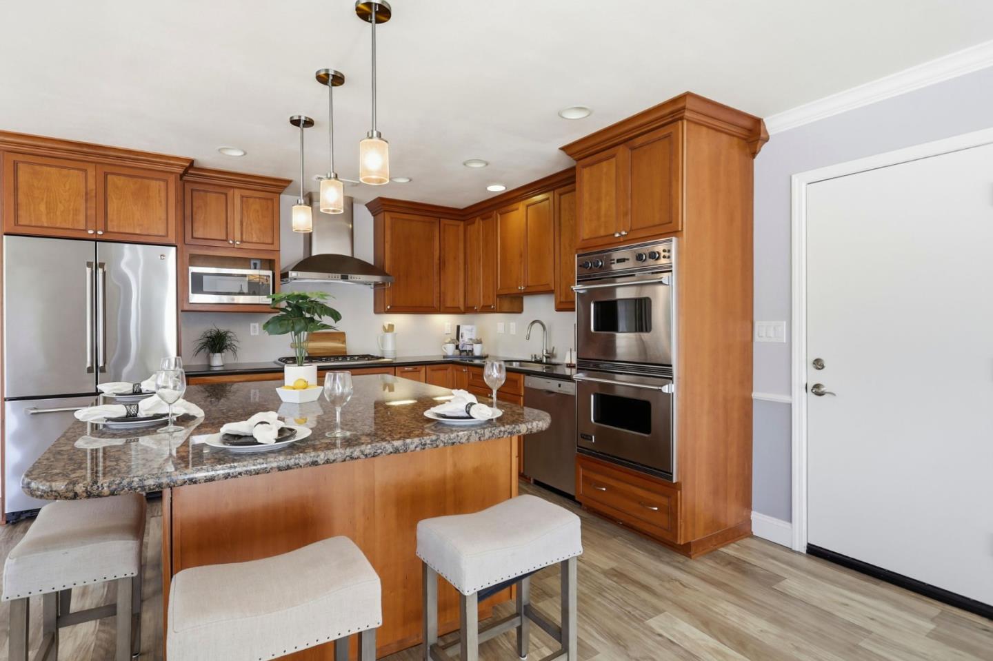 Detail Gallery Image 7 of 36 For 2256 Consuelo Ave, Santa Clara,  CA 95050 - 3 Beds | 1 Baths