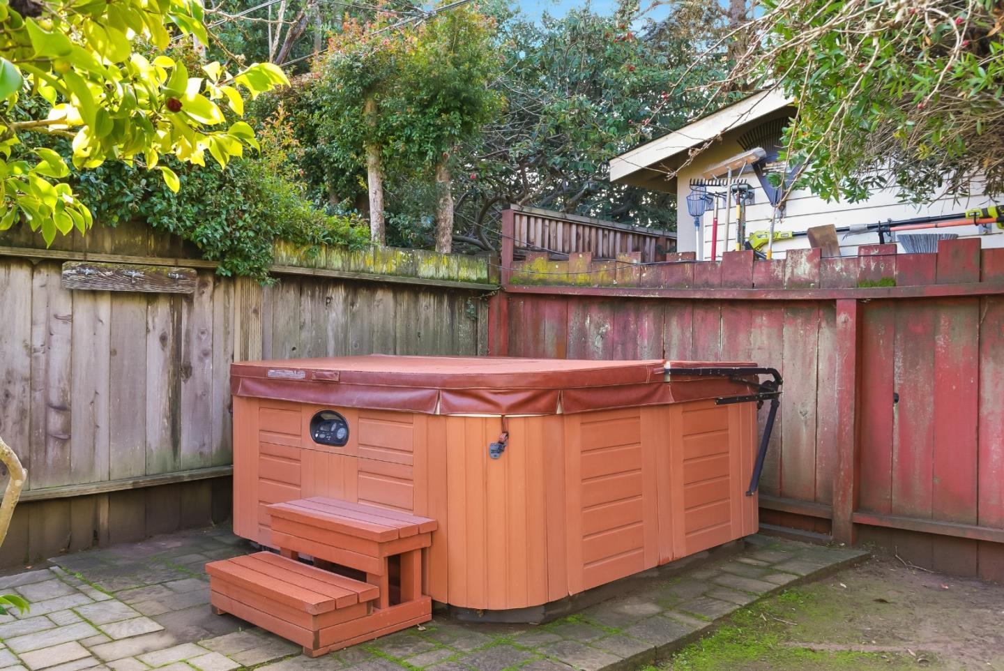 Detail Gallery Image 18 of 63 For 479 Marin Dr, Burlingame,  CA 94010 - 2 Beds | 2 Baths