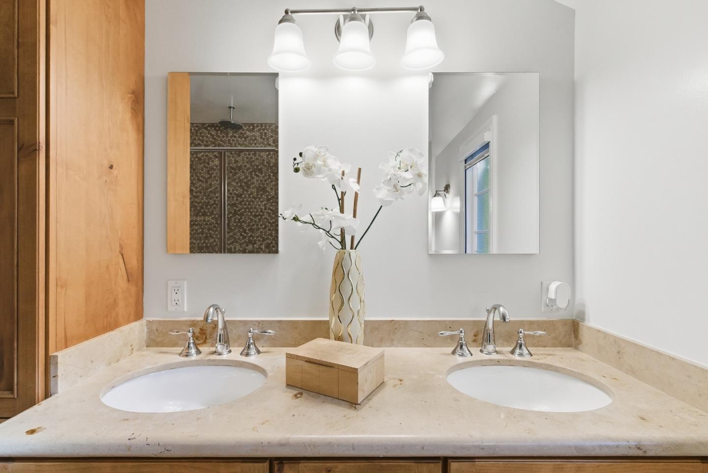 Detail Gallery Image 50 of 63 For 479 Marin Dr, Burlingame,  CA 94010 - 2 Beds | 2 Baths