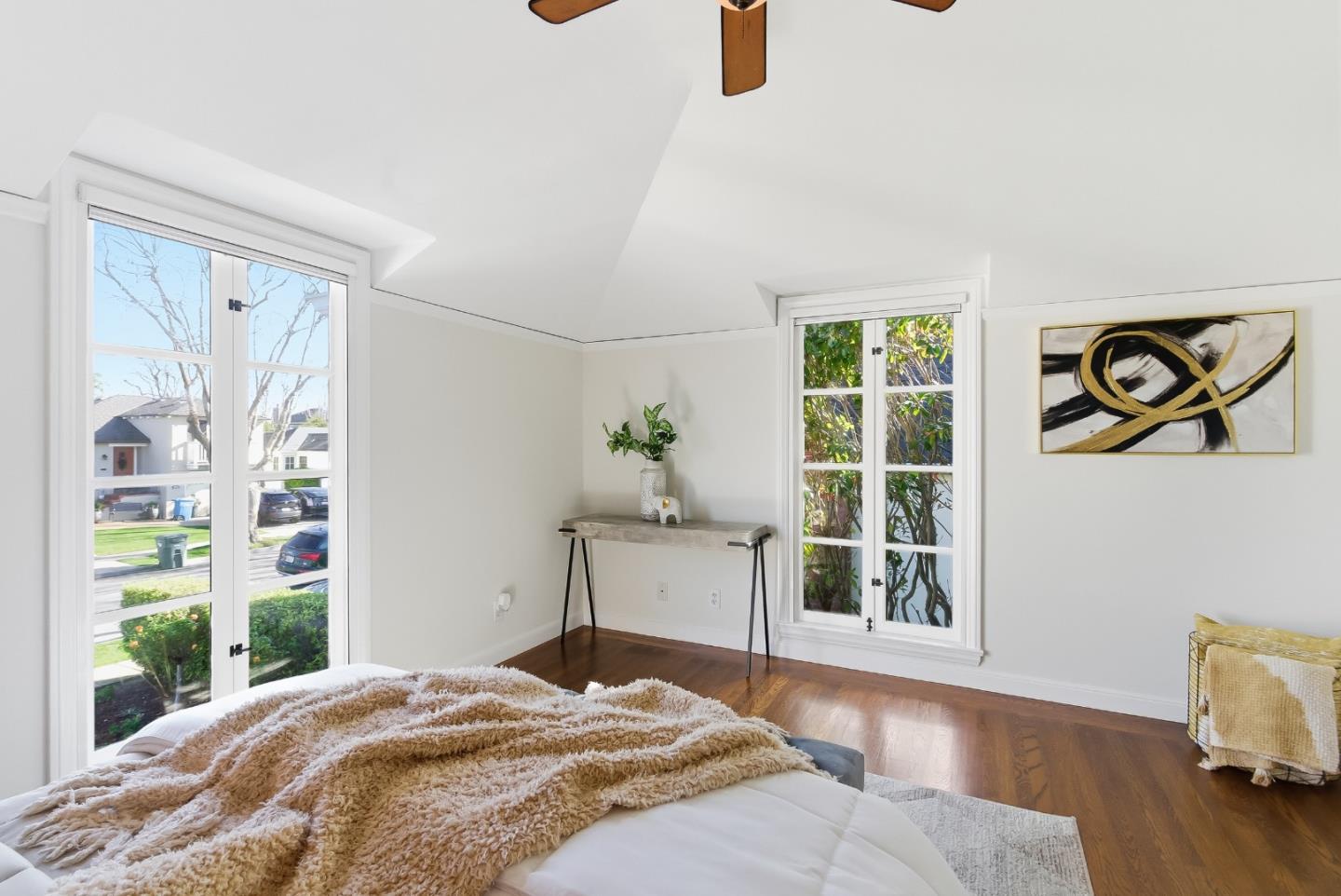 Detail Gallery Image 55 of 63 For 479 Marin Dr, Burlingame,  CA 94010 - 2 Beds | 2 Baths