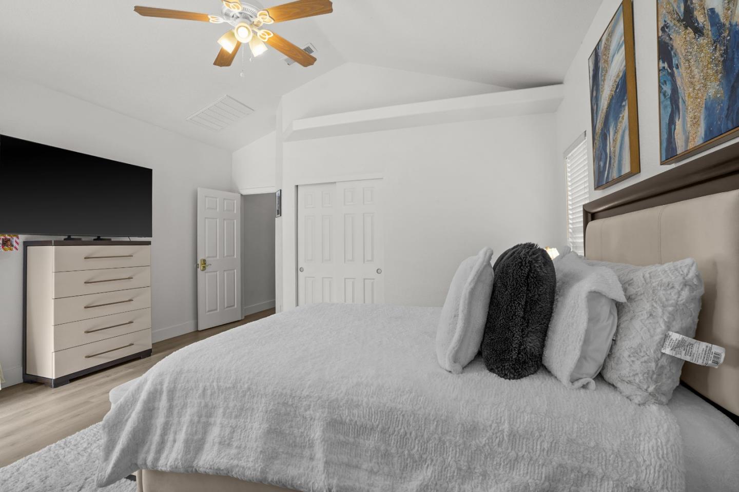 Detail Gallery Image 14 of 44 For 2208 Curzon Dr, Modesto,  CA 95355 - 3 Beds | 2 Baths