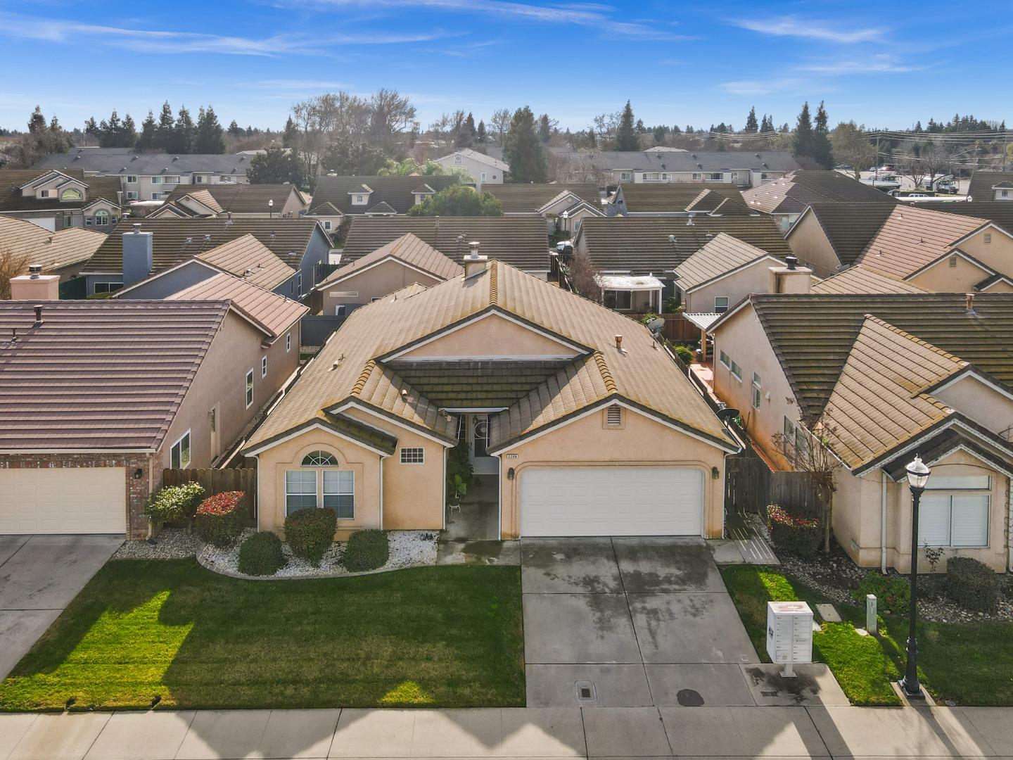 Detail Gallery Image 31 of 44 For 2208 Curzon Dr, Modesto,  CA 95355 - 3 Beds | 2 Baths