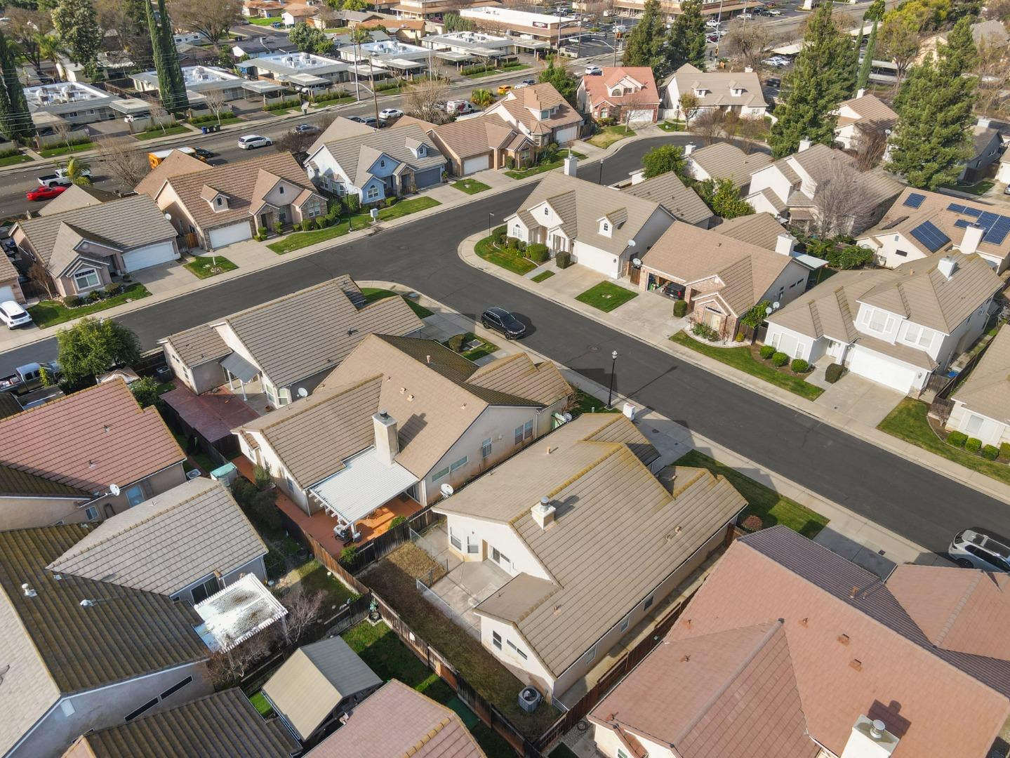 Detail Gallery Image 38 of 44 For 2208 Curzon Dr, Modesto,  CA 95355 - 3 Beds | 2 Baths