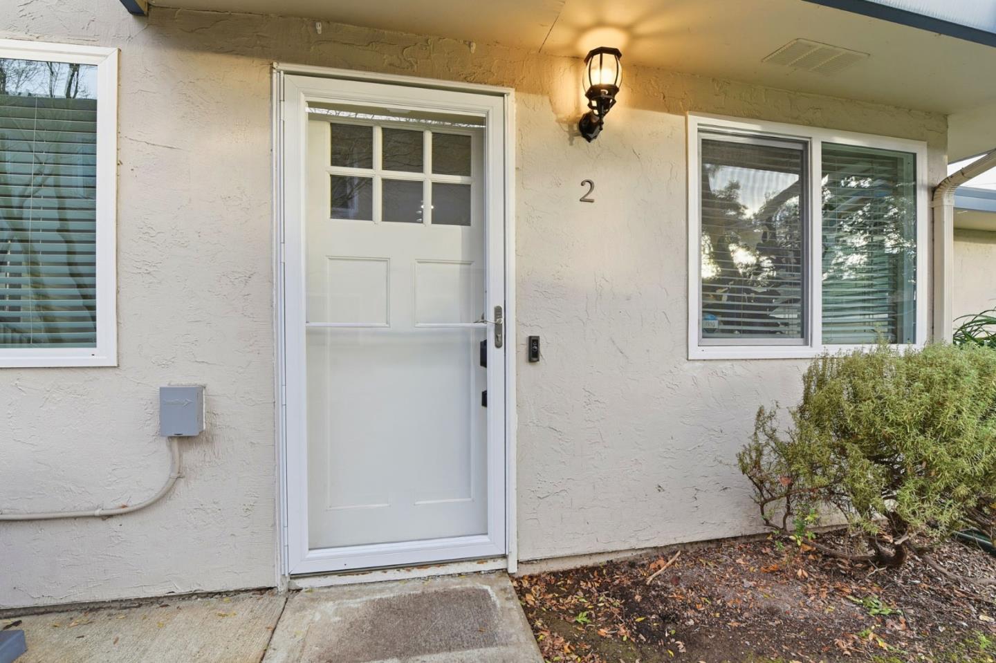 Detail Gallery Image 4 of 28 For 383 E Latimer Ave #2,  Campbell,  CA 95008 - 2 Beds | 1 Baths