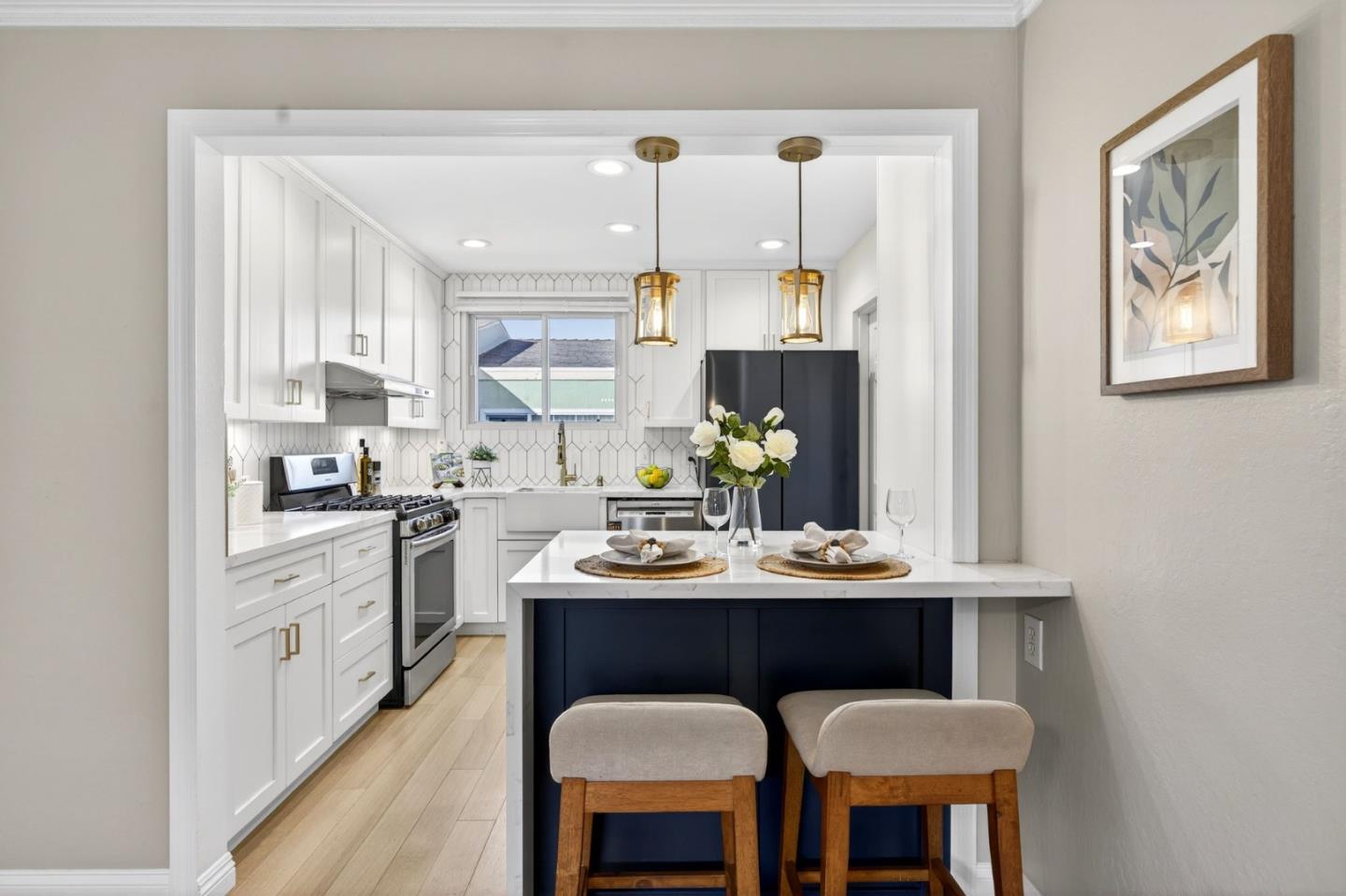 Detail Gallery Image 10 of 50 For 422 Andover Dr, Pacifica,  CA 94044 - 3 Beds | 1 Baths